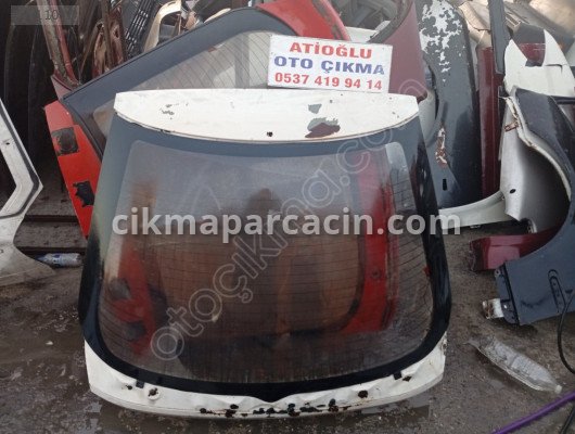 Mazda 323 Arka Tampon çıkma parça