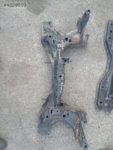 Mazda 323 motor taversi beşik 1992-1999