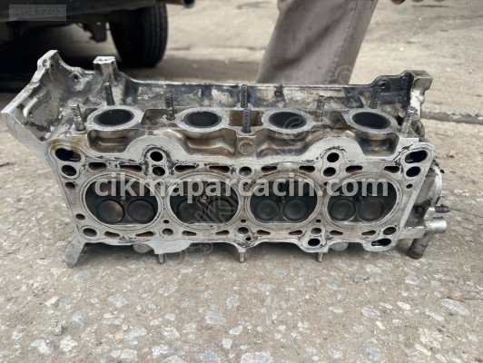 Mazda 323 Silindir Kapak çıkma parça
