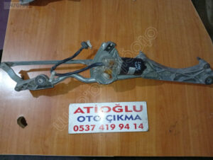 Mecedes c200 silecek motoru 2000-2004