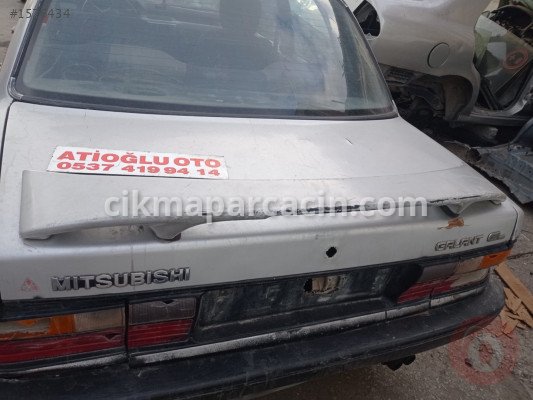 Mitsubishi Galant Bagaj Kaplaması çıkma parça