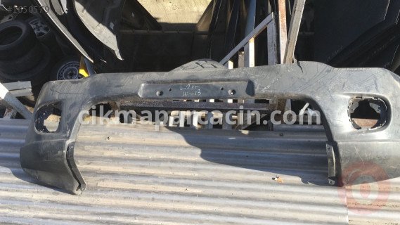 Mitsubishi L200 Ön Tampon çıkma parça