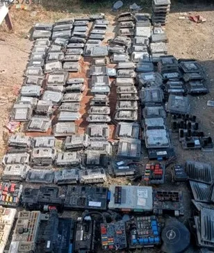 Toyota Motor Kapağı/Üst Kapak çıkma parça - KOCAMAN OTOMOTİV (OTO-BEYİN) Adana