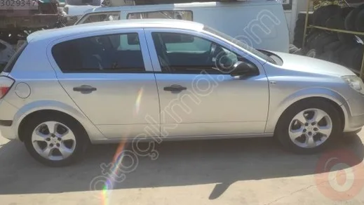 Opel Astra Emniyet Kemeri çıkma parça - ÇIKMACI 41 Kocaeli