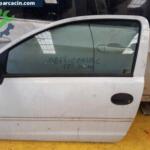 Opel Corsa Sol Ön Kapı çıkma parça - ÇIKMACI 41 Kocaeli