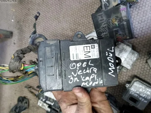 Opel Vectra Arka Koltuk çıkma parça - KOCAMAN OTOMOTİV (OTO-BEYİN) Adana