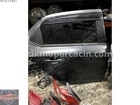 Peugeot 301 Kapı (Ön Sağ) çıkma parça
