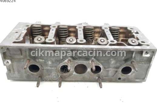 Peugeot 106 Motor Kapağı/Üst Kapak çıkma parça