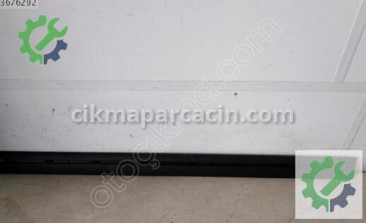 Peugeot 106 Kapı Çıtası çıkma parça