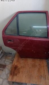 Peugeot 106 sağ arka kapı dolu hatasız Orjinal dkn | ÇIKMA PARÇA