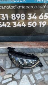 Peugeot 2008 hatasız far sağ Orjinal | ÇIKMA PARÇA