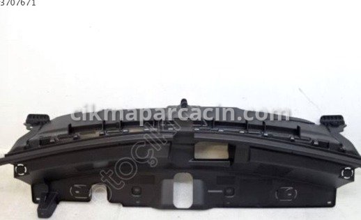 Peugeot Ön Panjur / Izgara çıkma parça