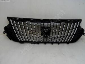 Peugeot 2008 ön panjur 98526576SU | ÇIKMA PARÇA