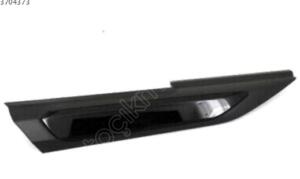 Peugeot 2008 sol üst çamurluk çitası 98258608xy | ÇIKMA PARÇA