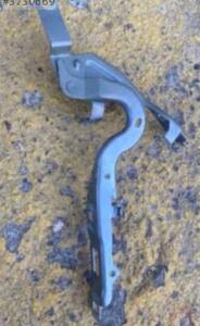 Peugeot 208 sağ kaput menteşesi 9823211680 | ÇIKMA PARÇA