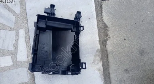 Peugeot 208 Sigorta Kutusu çıkma parça - CAN SANAYİ YEDEK PARÇA İstanbul