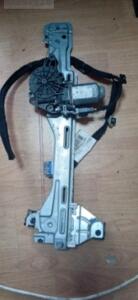 Peugeot 301 sağ arka cam krikosu. 9673884280 | ÇIKMA PARÇA