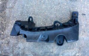 Peugeot 301 stop lambası braketi 9676786480 DKN | ÇIKMA PARÇA