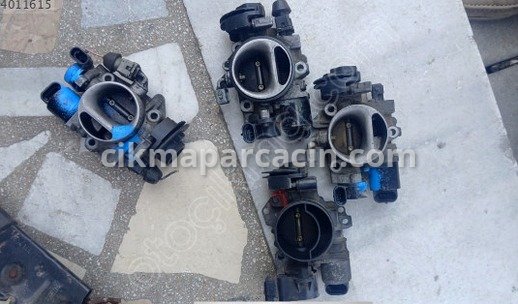 Peugeot 306 Gaz Kelebeği çıkma parça