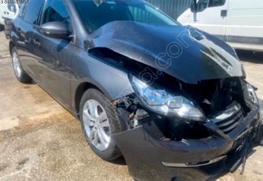 Peugeot 308 Marka Yazıları çıkma parça
