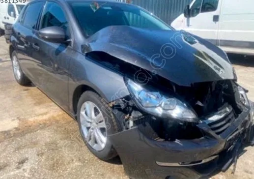 Peugeot 308 Ön Panjur / Izgara çıkma parça - CAN SANAYİ YEDEK PARÇA İstanbul