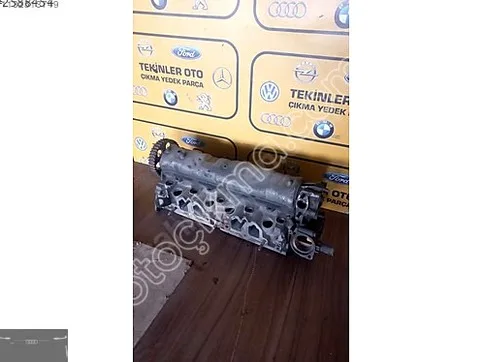 Peugeot 2 Motor Kapağı/Üst Kapak çıkma parça - TEKİNLER OTO YEDEK PARÇA Ankara