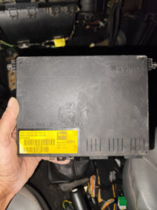 Peugeot 406 bsi beyni OEM 16200001 | ÇIKMA PARÇA