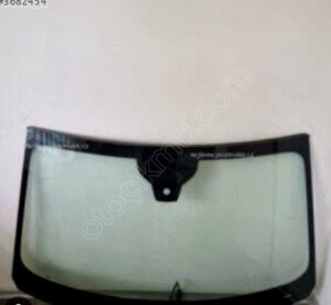 Peugeot 408 ısıtmalı ön cam 9835308380 | ÇIKMA PARÇA