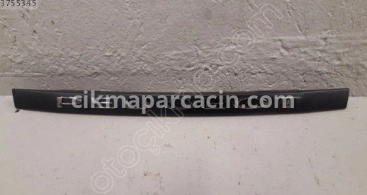 Peugeot 508 Ön Panjur / Izgara çıkma parça