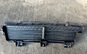 Peugeot 508 ön tampon orta ızgara 7924 K3 | ÇIKMA PARÇA