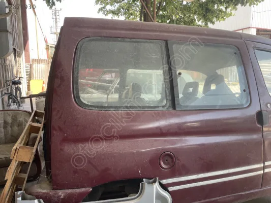 Citroen Berlingo Çamurluk (Arka) çıkma parça - T-F-M OTOMOTİV Sakarya