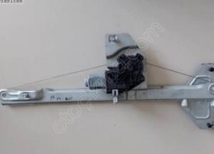 Peugeot Partner Tepee sağ ön cam krikosu 9222er | ÇIKMA PARÇA