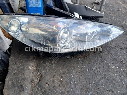 Peugeot Sağ Ön Far çıkma parça