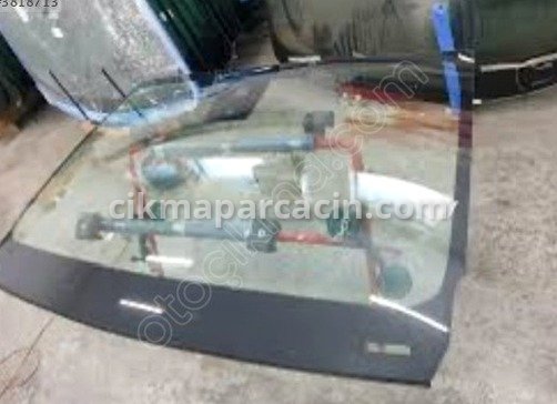 Peugeot Rifter Ön Cam çıkma parça