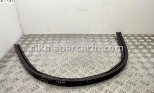 Peugeot Rifter Ön Cam çıkma parça