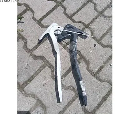 Peugeot 508 Kaput Menteşesi çıkma parça - CAN SANAYİ YEDEK PARÇA İstanbul