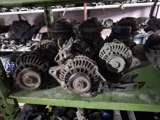 Renault Talisman Motor Kapağı/Üst Kapak çıkma parça - OTTO CAR ÇIKMA PARÇA Sakarya