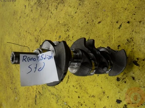 Renault Clio Motor Kapağı/Üst Kapak çıkma parça - ÇIKMACI 41 Kocaeli