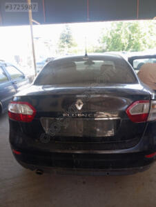 RENAULT FLUENCE ARKA BAGAJ | ÇIKMA PARÇA