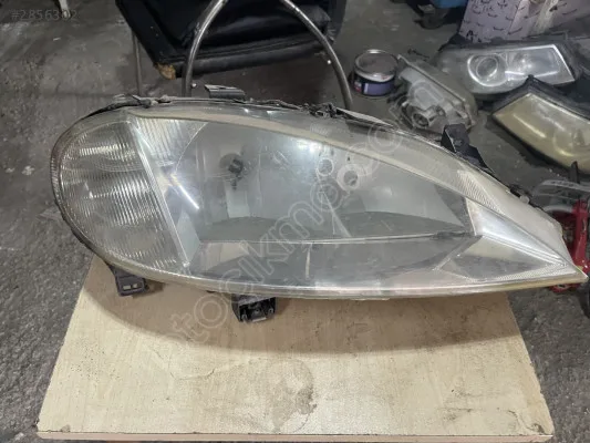 Renault Megane Diğer çıkma parça - T-F-M OTOMOTİV Sakarya