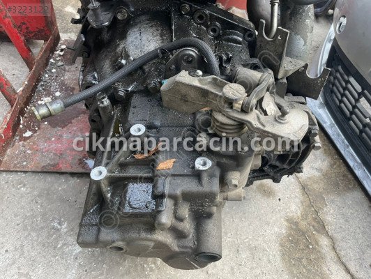 Renault Megane Manuel Şanzıman çıkma parça