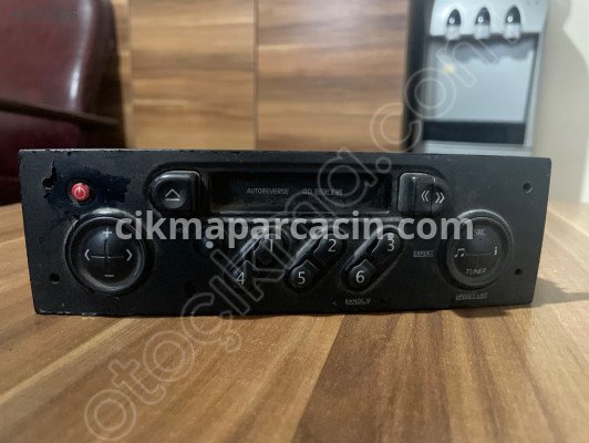 Renault Megane Multimedya / Teyp çıkma parça
