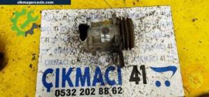 Renault R21 Orijinal Çıkma 2.0 Klima Kompresörü