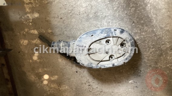 Renault R21 Hava Filtresi Kutusu çıkma parça