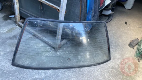 Renault Captur Arka Cam çıkma parça - T-F-M OTOMOTİV Sakarya