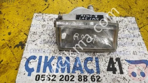 Renault Trafic Sağ Ön Far çıkma parça - ÇIKMACI 41 Kocaeli