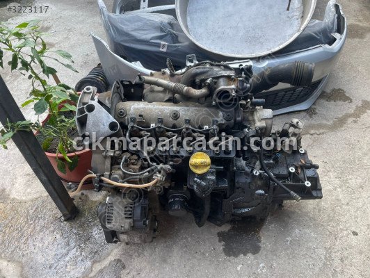 Renault Trafic Komple Motor çıkma parça