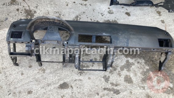 Skoda Fabia Torpido çıkma parça