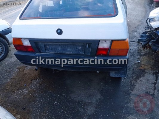 Skoda Forman Arka Tampon çıkma parça