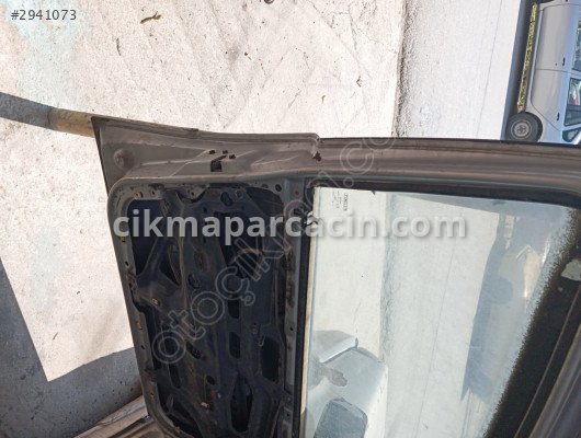 Volkswagen Amarok Kapı (Arka Sağ) çıkma parça